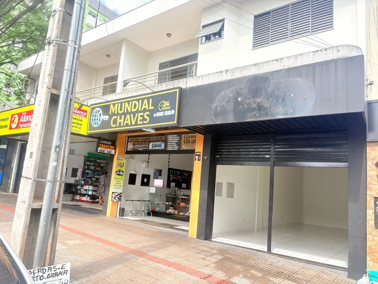 Alugo sala comercial rua Paranaguá 155