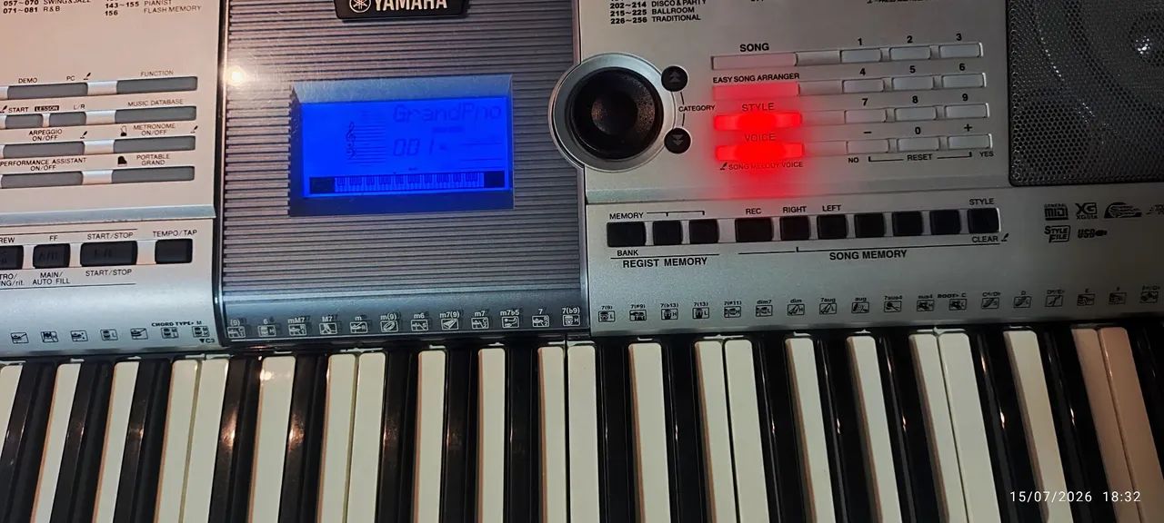 Teclado Yamaha PSR E403 - Foto 3