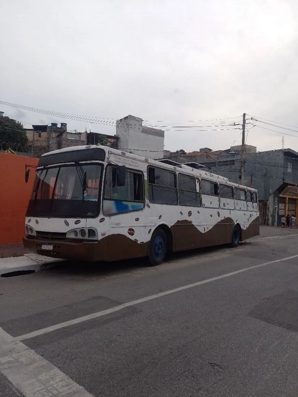 Oportunidade Motorhome e lanchonete no mesmo veículo, saia do aluguel. - Foto 3