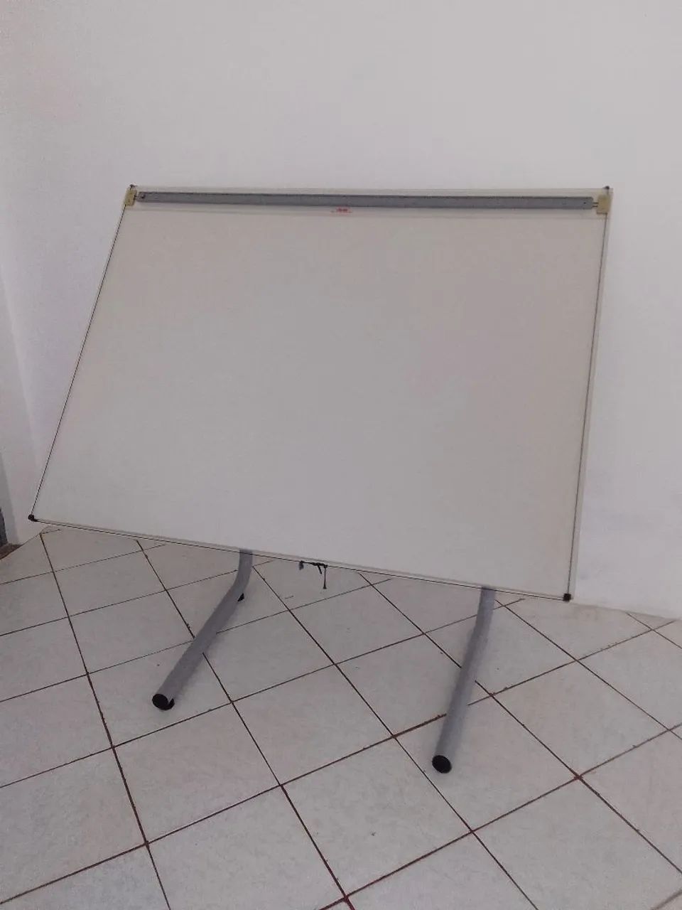 Mesa de desenho tubular 