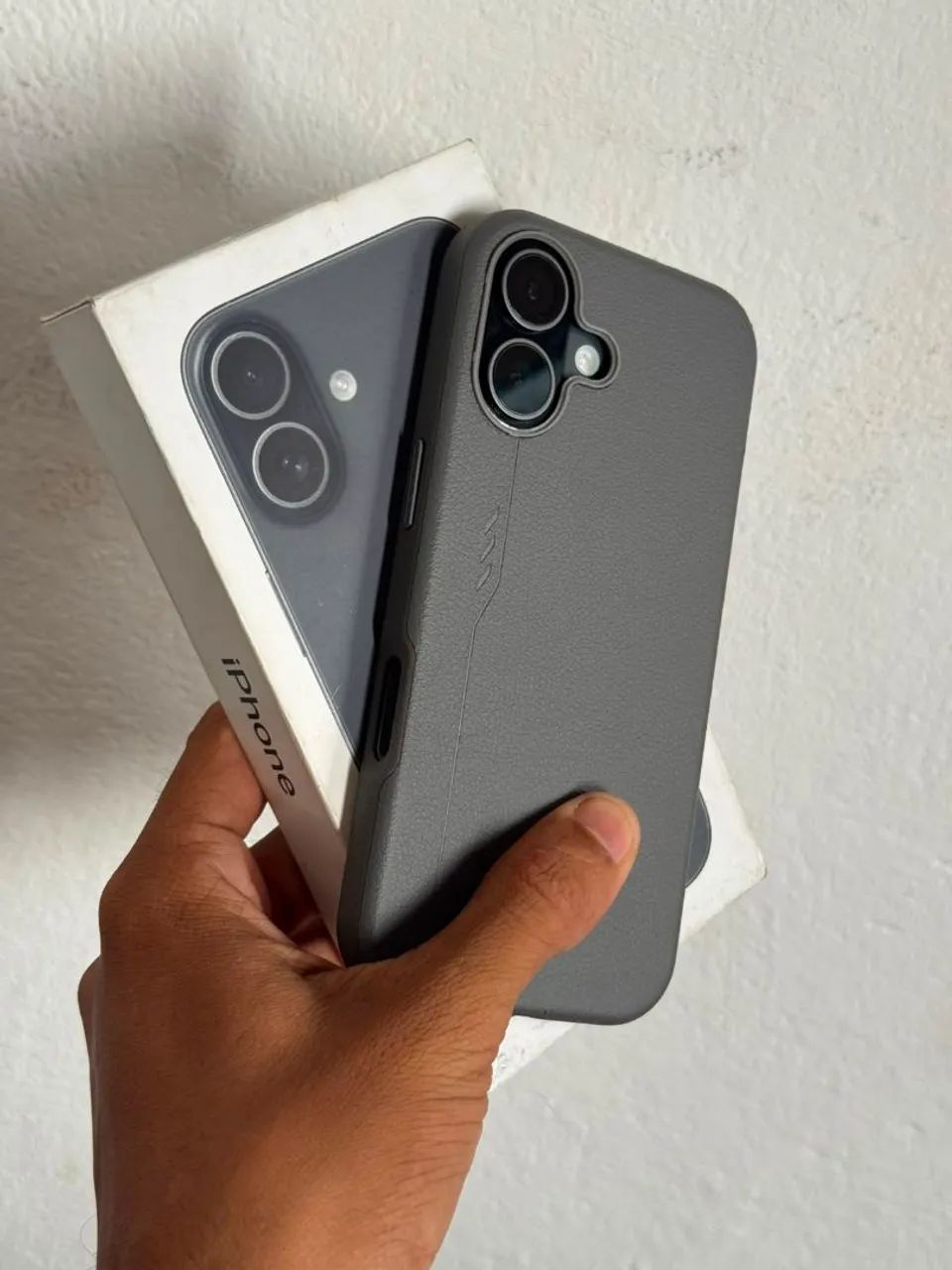 iPhone 17