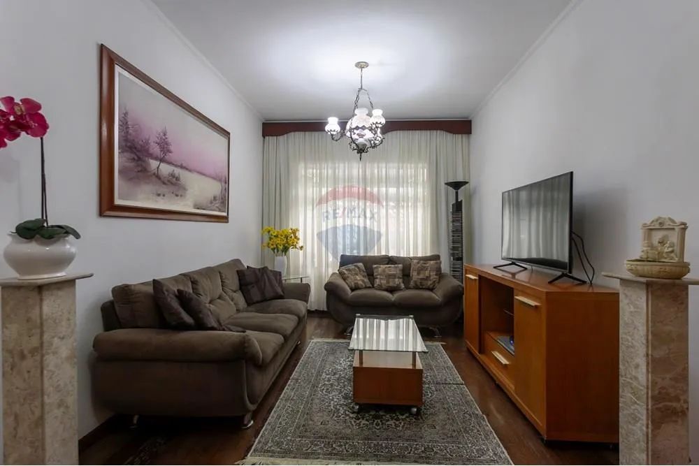 Casa Espetacular: 4 Quartos, Terraço e Churrasqueira - Foto 5