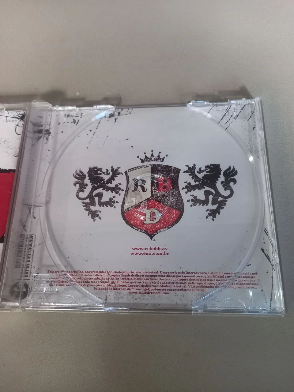 CD REBELDE EDIÇÃO BRASIL - Foto 5