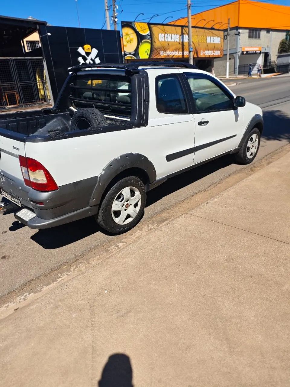 Fiat Strada Working 1.4 MPI Fire Flex 8V CD 2013 - Foto 2