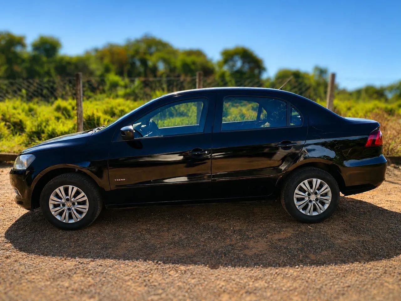 Volkswagen Voyage 2013