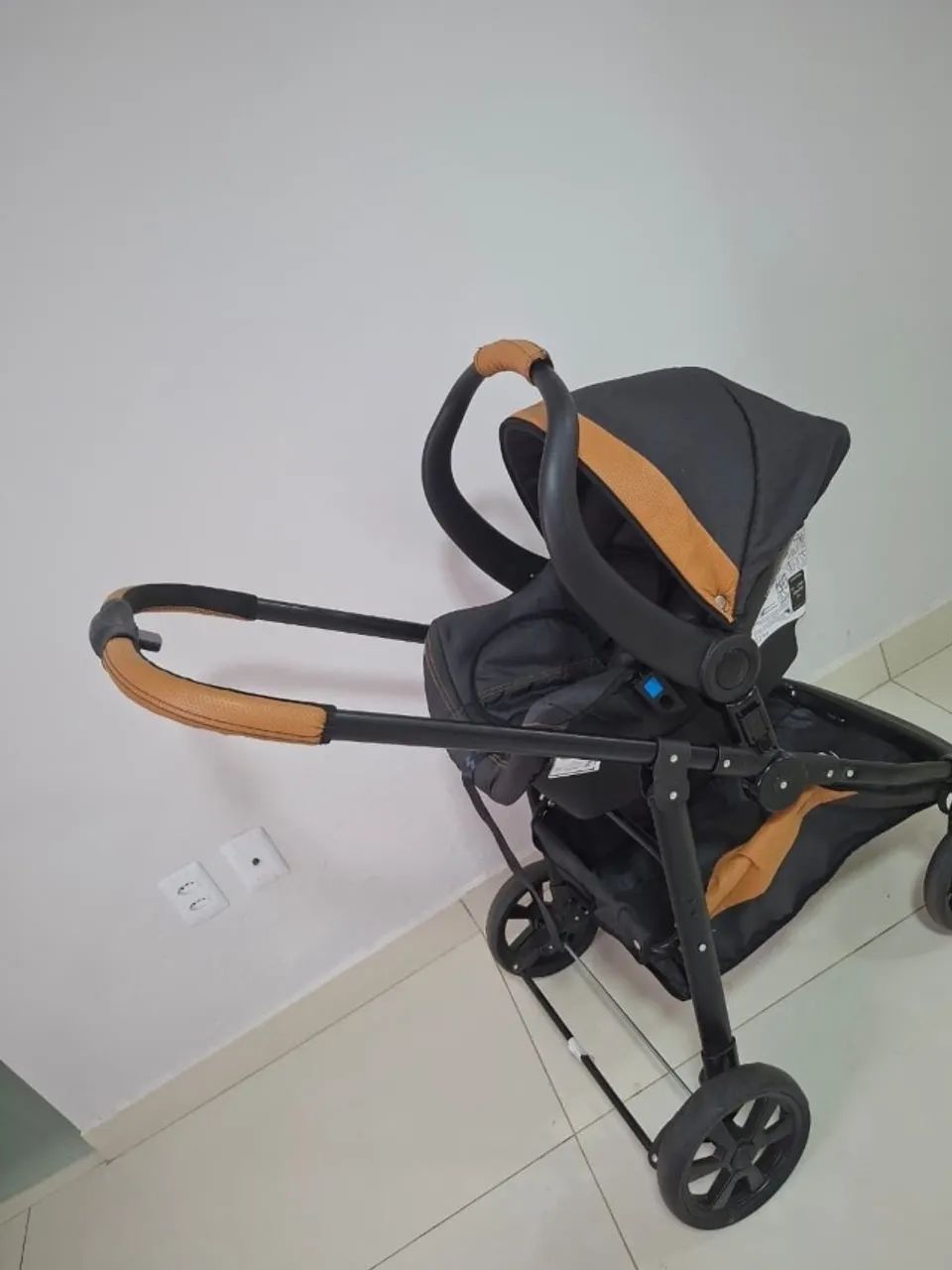 Carrinho de bebê - Kit com bebê conforto, moisés e base Galzerano - Foto 2