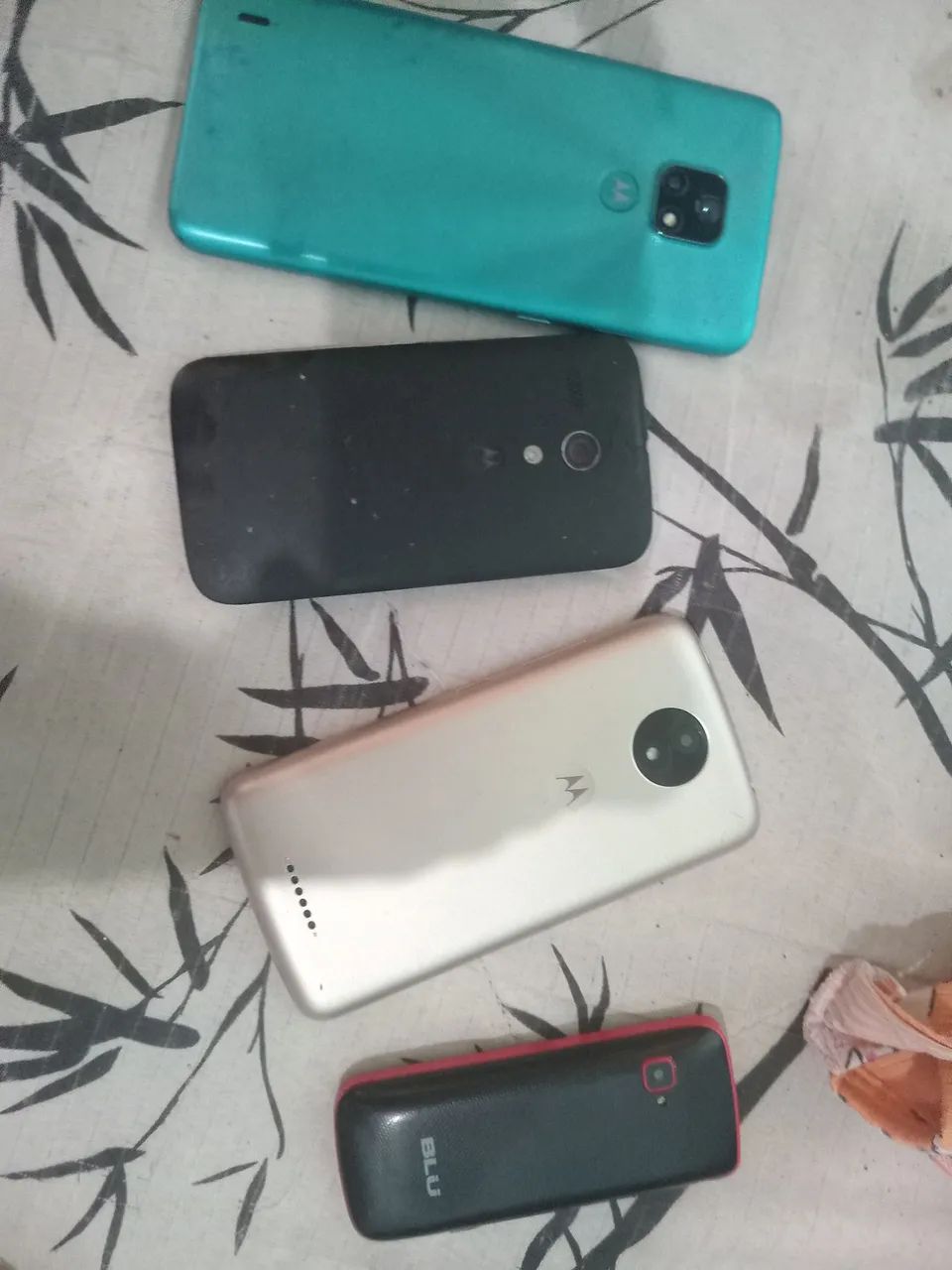 CELULARES QUEBRADOS PRA VENDA  - Foto 2