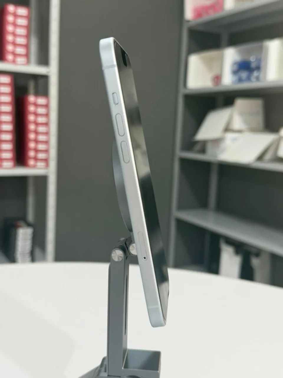iPhone 15 Plus 128gb Branco C/ Pelicula + Capa + Cabo Carregador - Foto 4