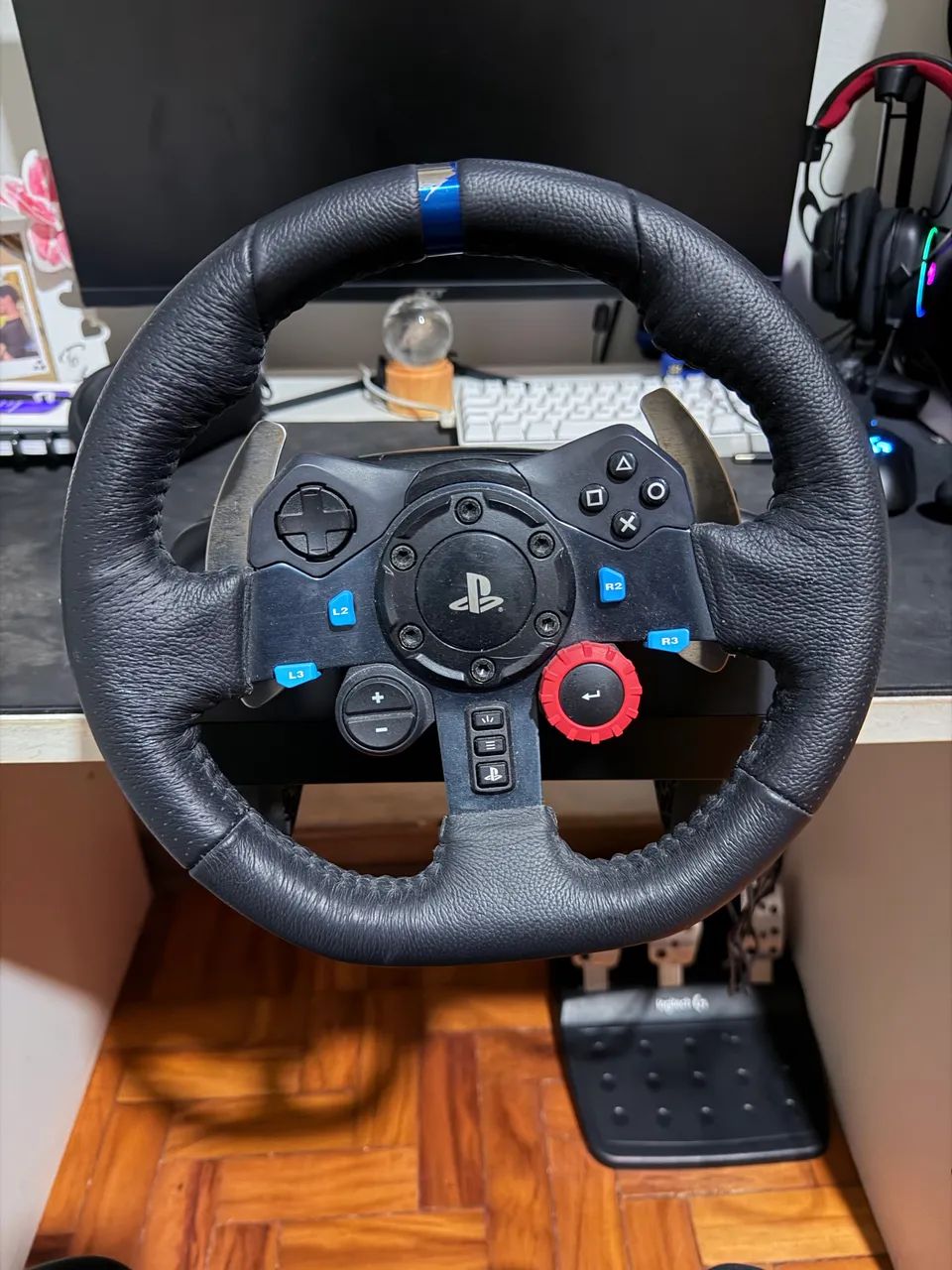 Volante Logitech G29 (Com pedais)