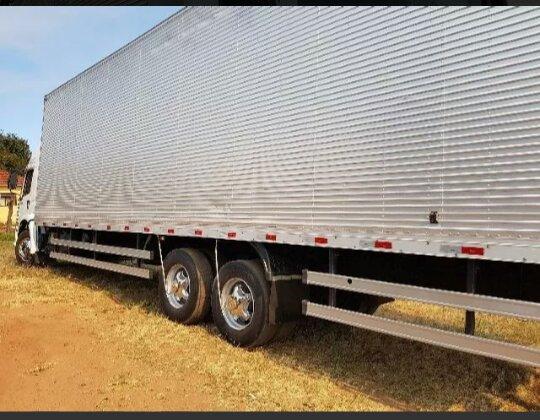 Vw - 24250 constellation ano 2012 baú cr$ 139.000,00 - Foto 5