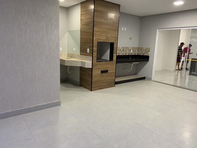 Jander Bons Negócios vende casa de 3 suítes no CABV, aceita financiamento - Foto 3