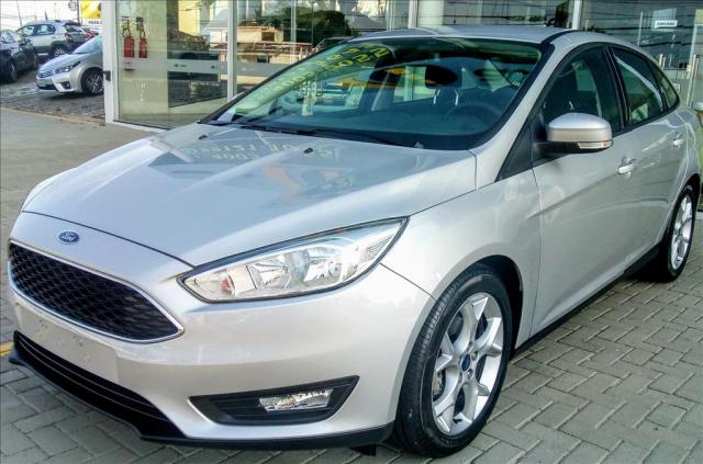 FORD FOCUS 2.0 SE FASTBACK 16V FLEX 4P POWERSHIFT - Foto 2