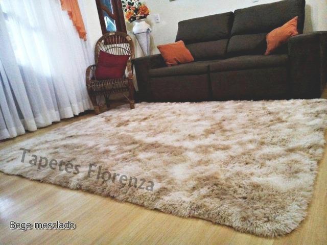 Tapete peludo para sala