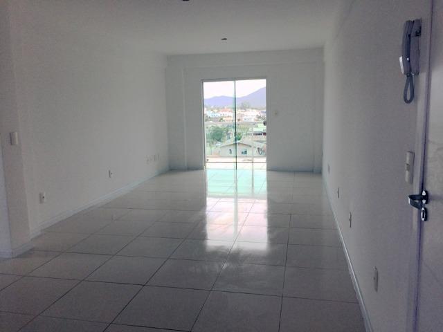 Lindo Apto com 3 suites e 2 vagas de Garagem - Permuta - Foto 2