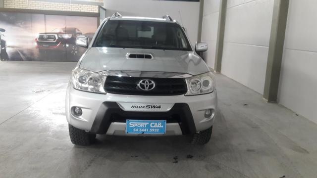 Hilux sw4 srv d 4d 3.0 4x4 diesel 7 lugares valor: 92.000,00 - Foto 7