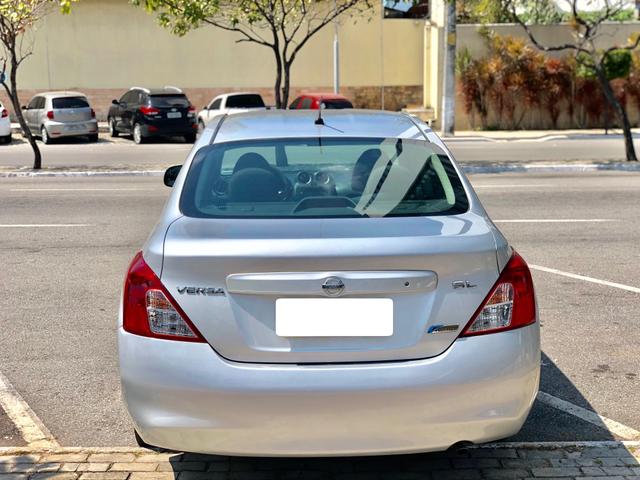 Versa 1.6 SL 2013, ÚNICO DONO, TOP DE LINHA, ESTADO DE ZERO KM!!! - Foto 4