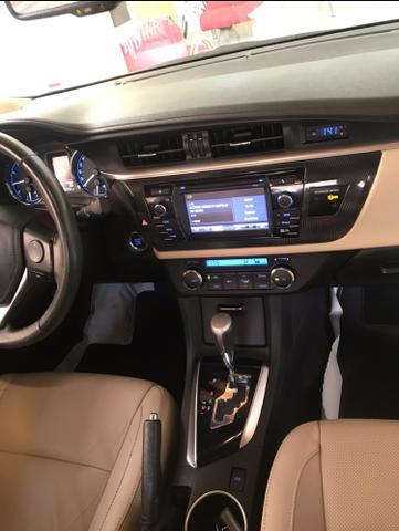 Vende-Se Corolla Altis 16/17 2.0 automático, - Foto 12