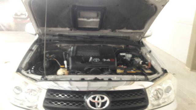 Hilux sw4 srv d 4d 3.0 4x4 diesel 7 lugares valor: 92.000,00 - Foto 2