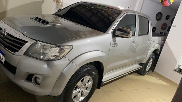TOYOTA HILUX SRV DIESEL 4X4 2014/2014