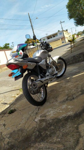 MOTO 150 2006 COMPLETA