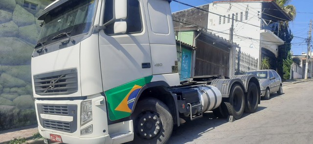 VOLVO/FH 460 6X2T ANO 2013 APENAS VENDA