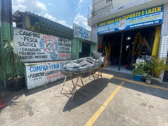 Caiaque Tucunare com acesso a pedal ou motor completo com cadeira e remo avalio trocas - Foto 5
