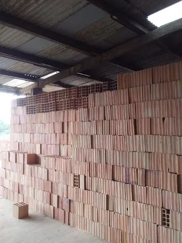 Mega promoção de tijolo 8 furo 19/19 direto de são Miguel do Guamá 