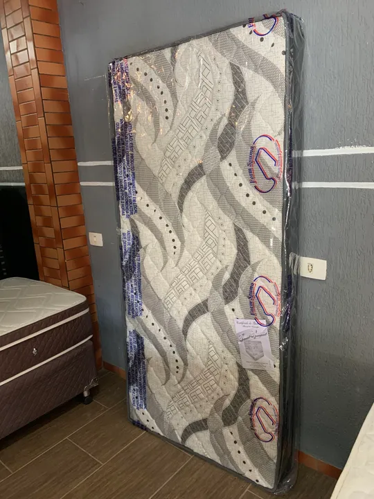 COLCHÃO SOLTEIRO NOVO ENTREGAMOS
