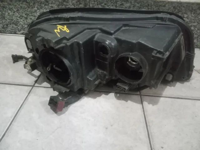 Farol Esquerdo Volvo Xc60 2006  - Foto 4