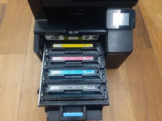 Impressora Hp LaserJet Pro 200 color MFP M276nw usada - Foto 4