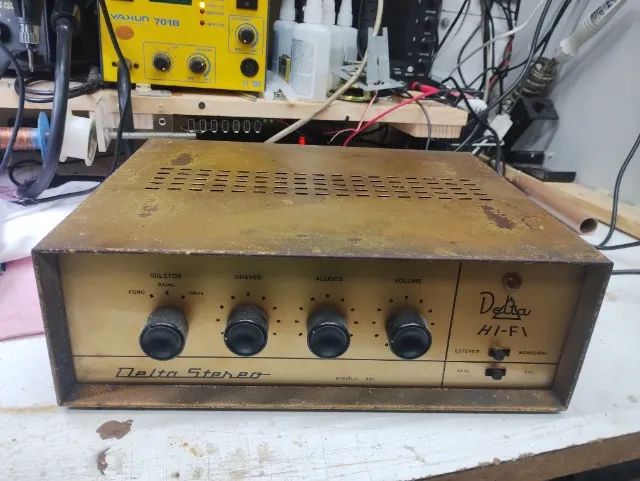 Antigo e Raro modelo de amplificador delta modelo 420 stereo