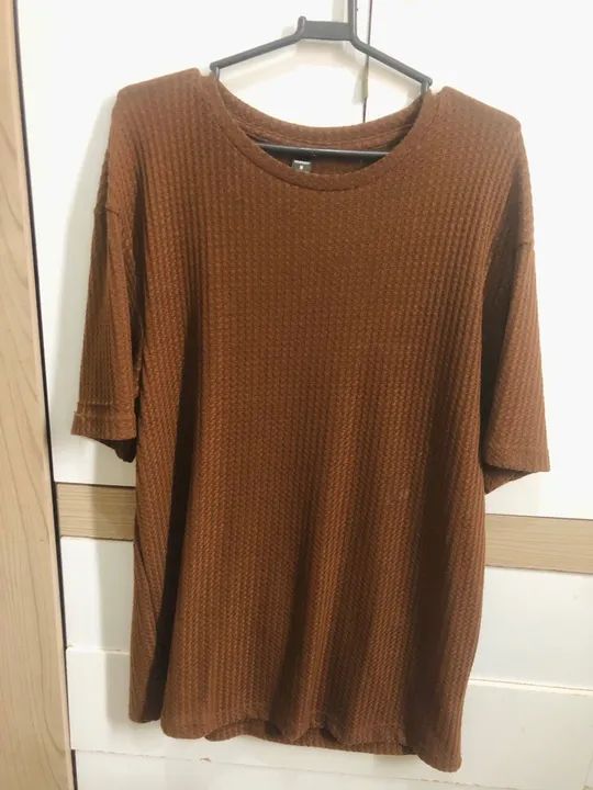 Camiseta Marrom Shein tamanho M