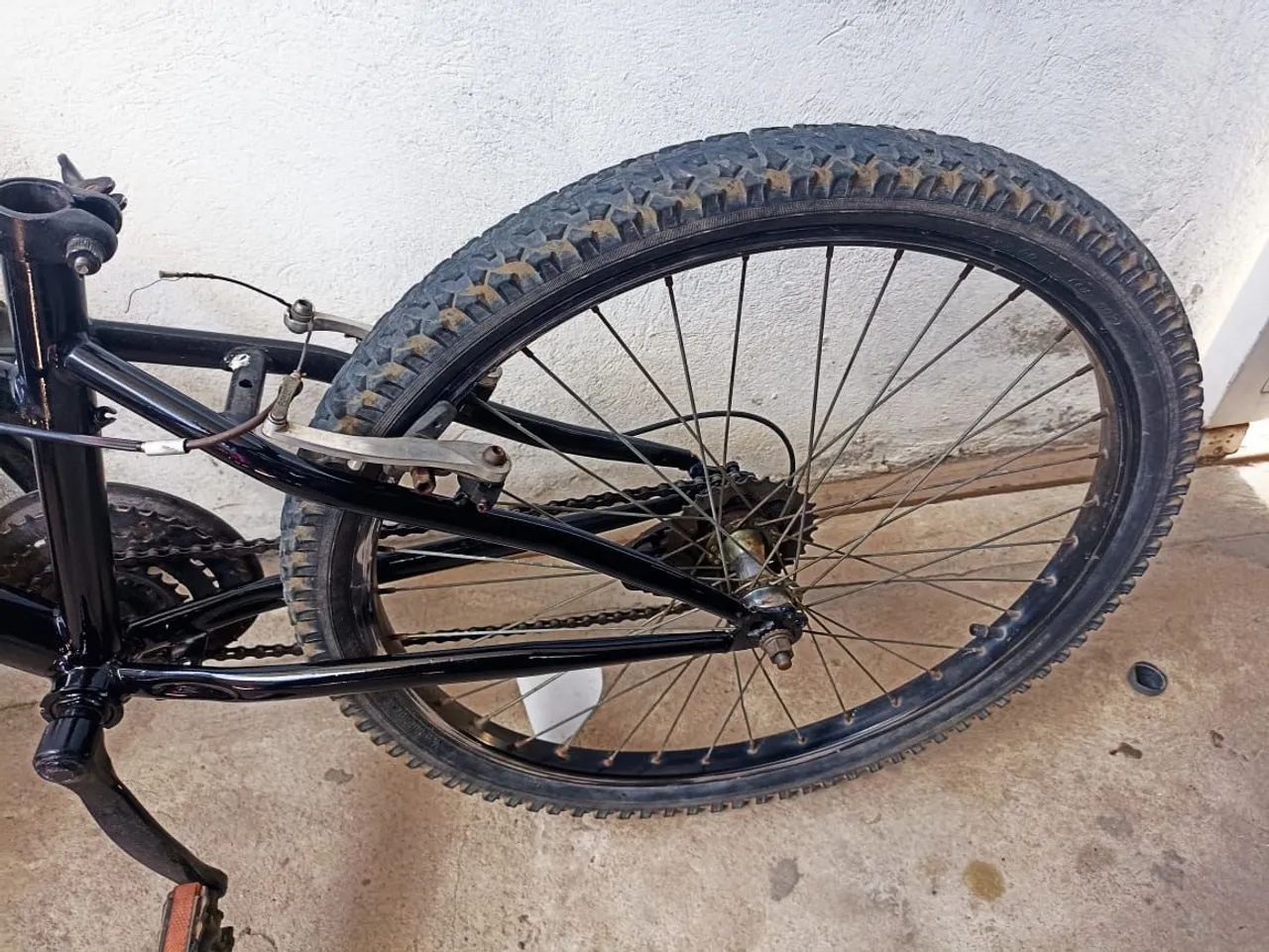 Bicicleta Aro 24 - Preta - Foto 5