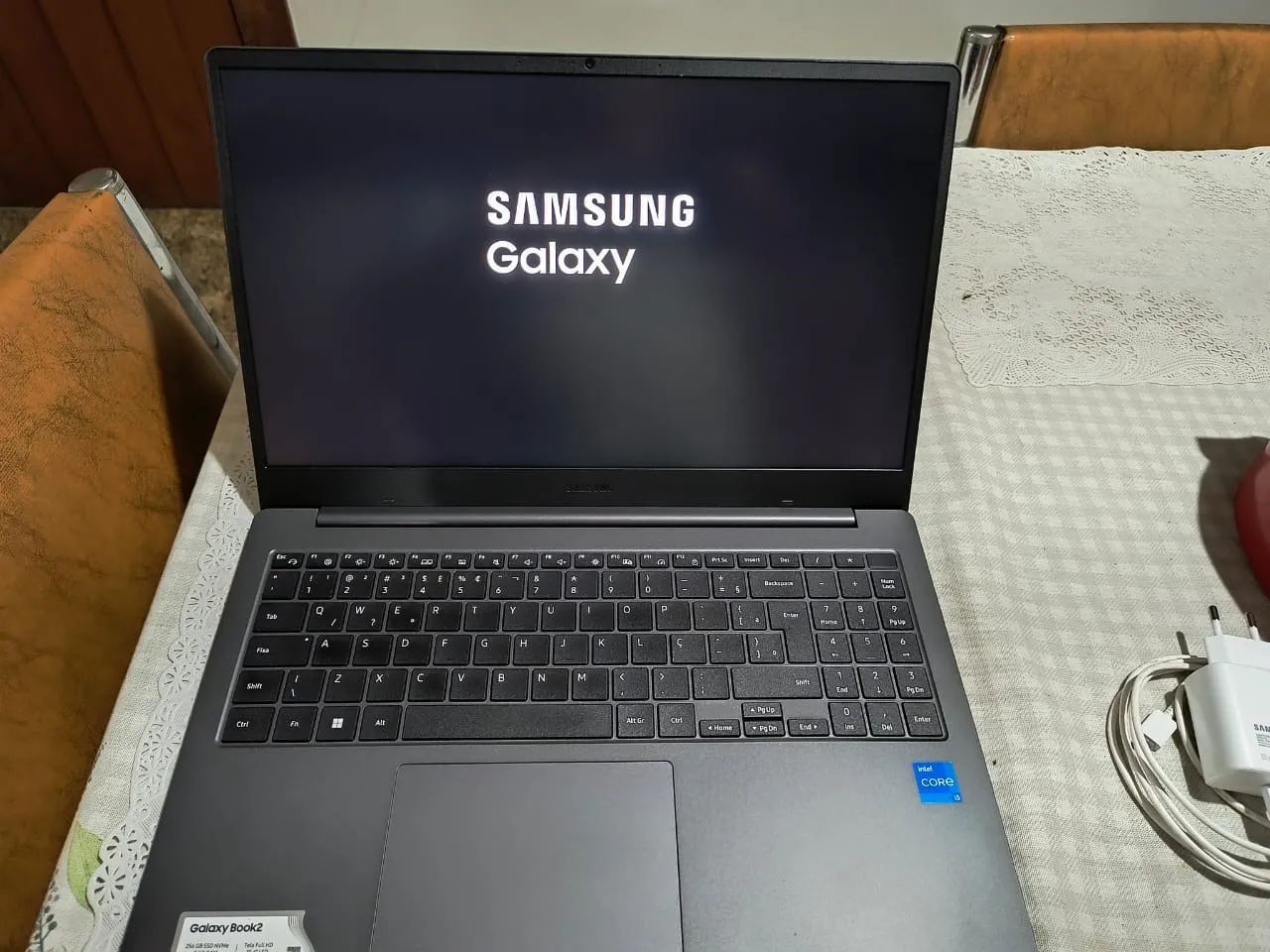 Notebook Dell em ótimo estado