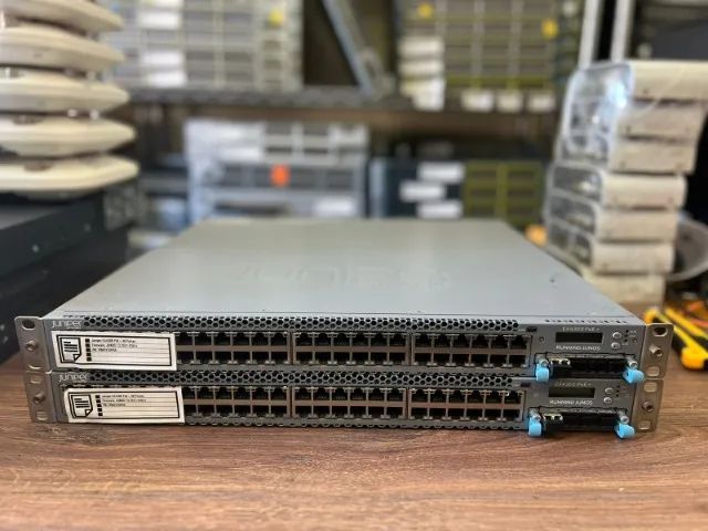 Juniper Networks EX4300-32F