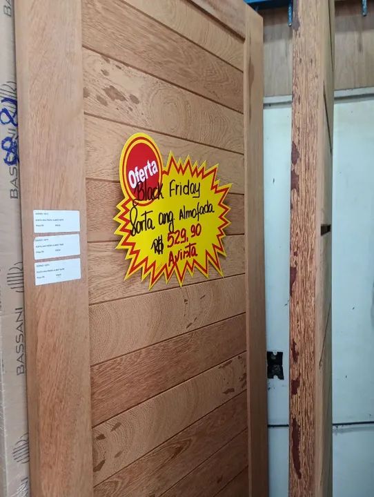 Porta de angelim Nova, só mente a porta.