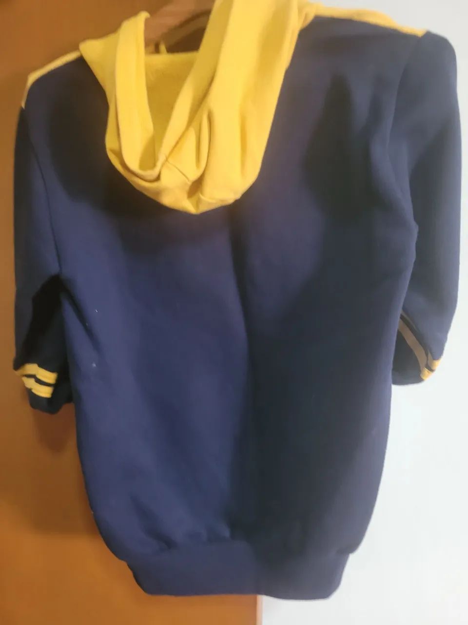 2 blusas de frio (jaqueta esportiva e moleton) - Foto 5
