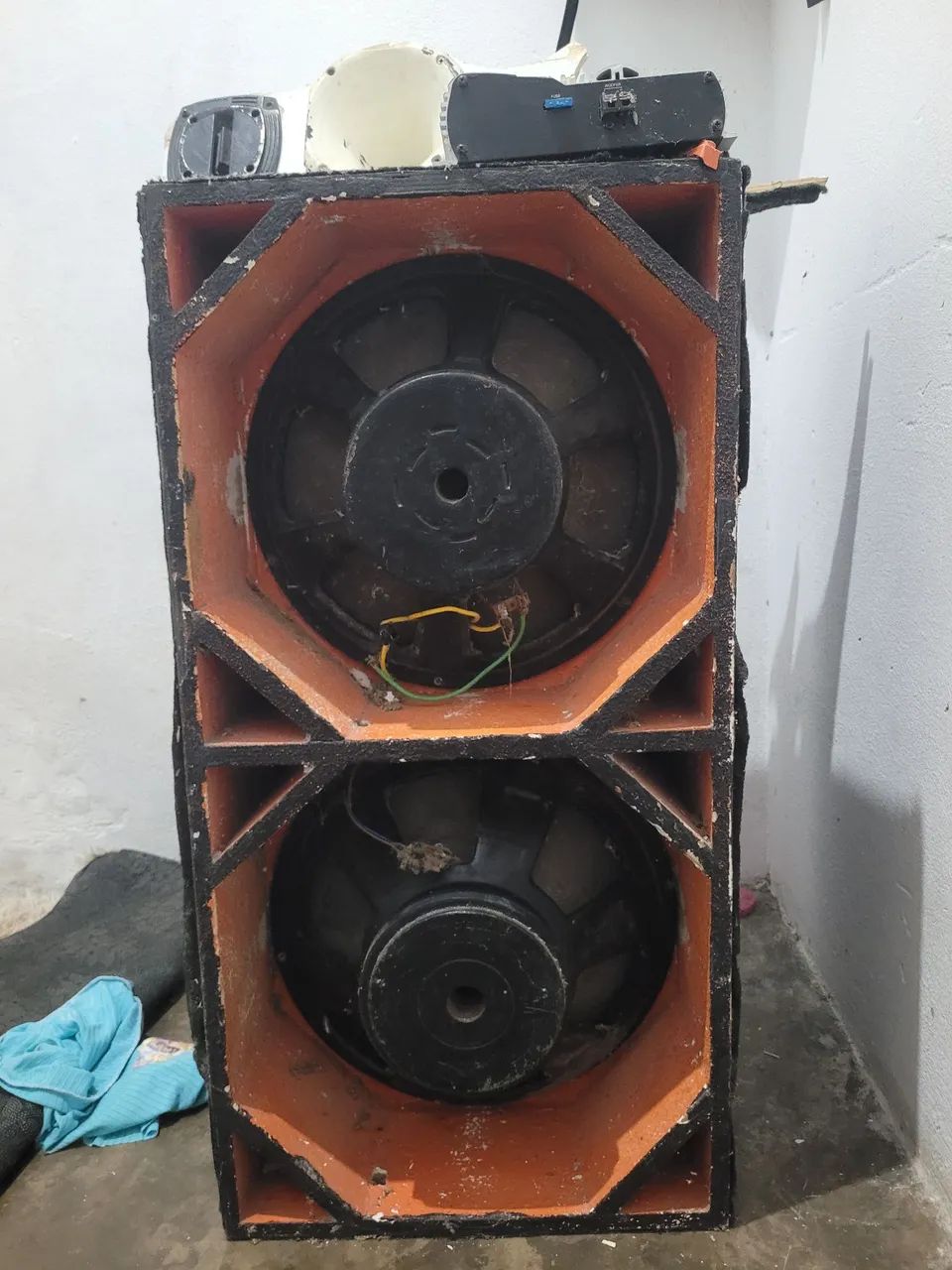 Vendo som automotivo 