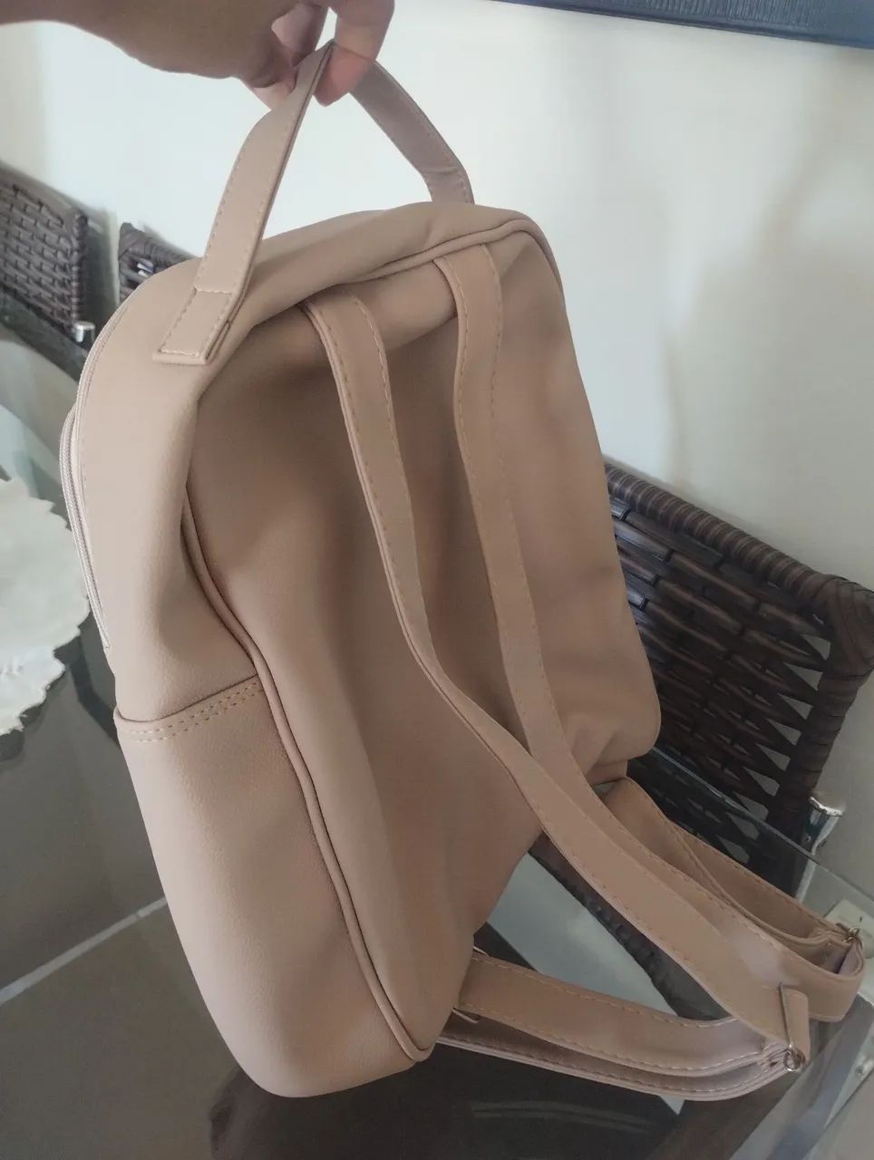 Bolsa ( mochila ) nova, no plástico , nunca usada . - Foto 2