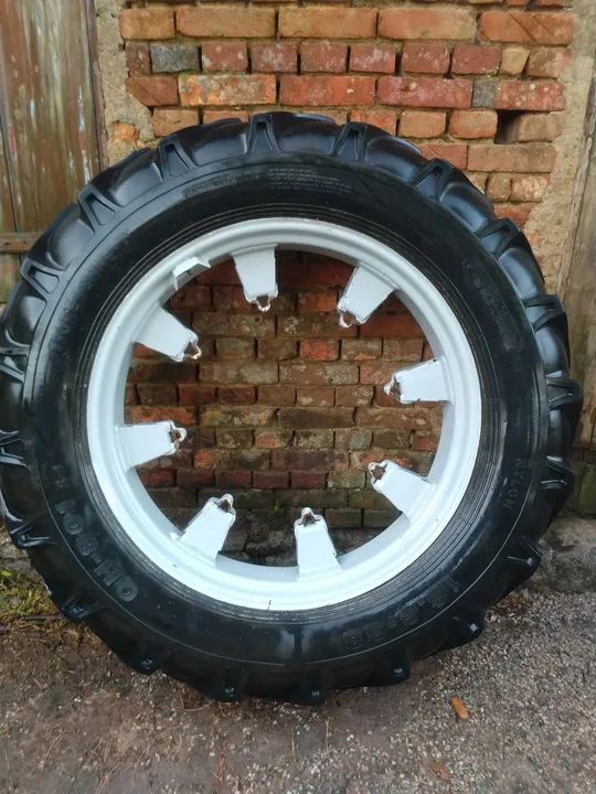 Pneus para Trator Usados - Foto 4