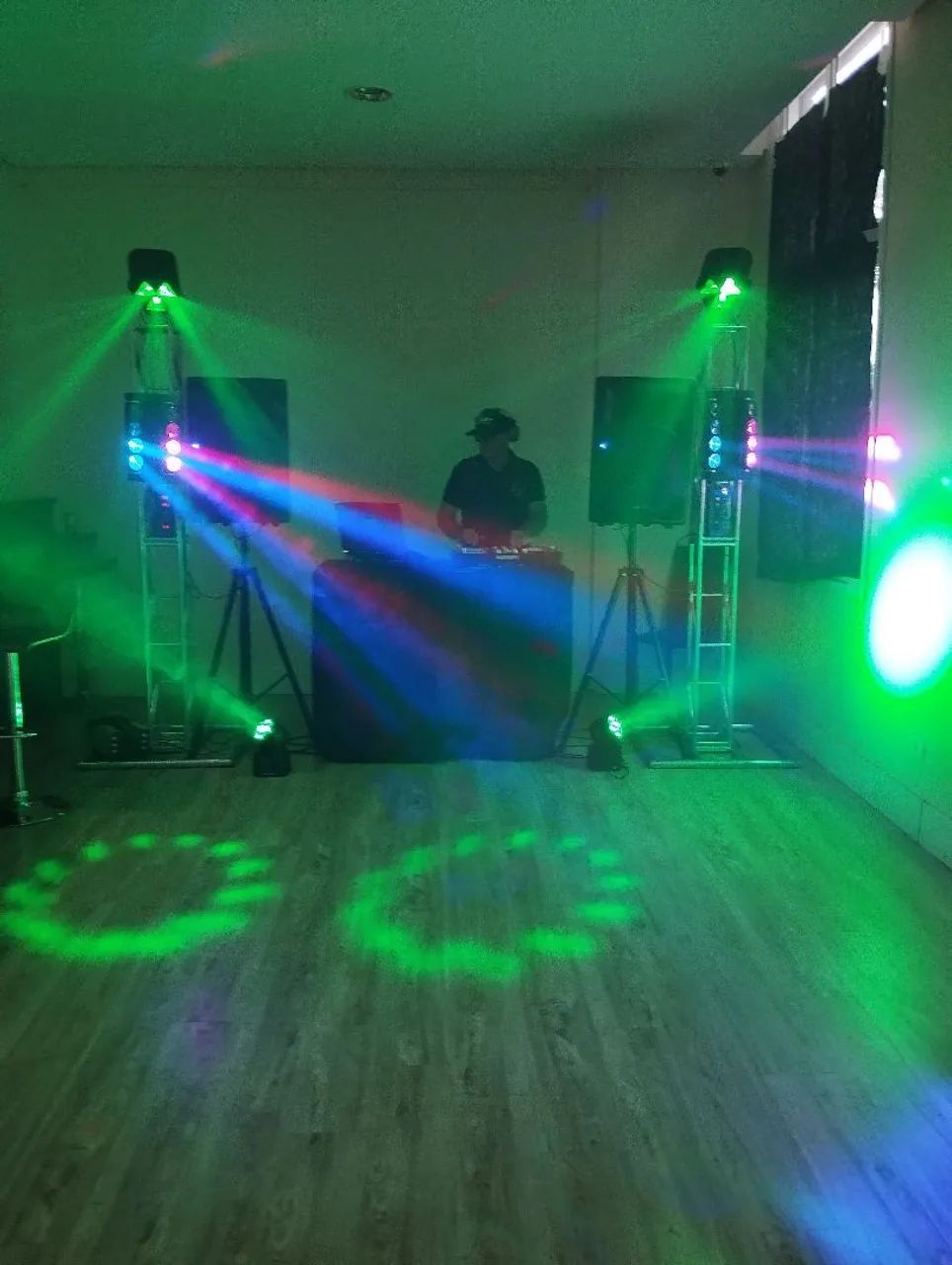 DJ Jair sua festa mais animada