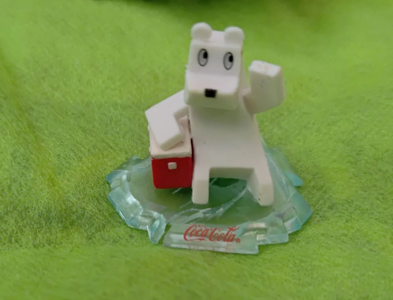 KUMA Collection Coca Cola  mini boneco mini boneco mascote limitado japonês  - Foto 2