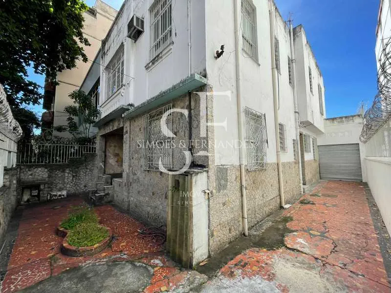 Vila Isabel- Casa duplex para venda e locação, 4 quartos, 4 vagas
