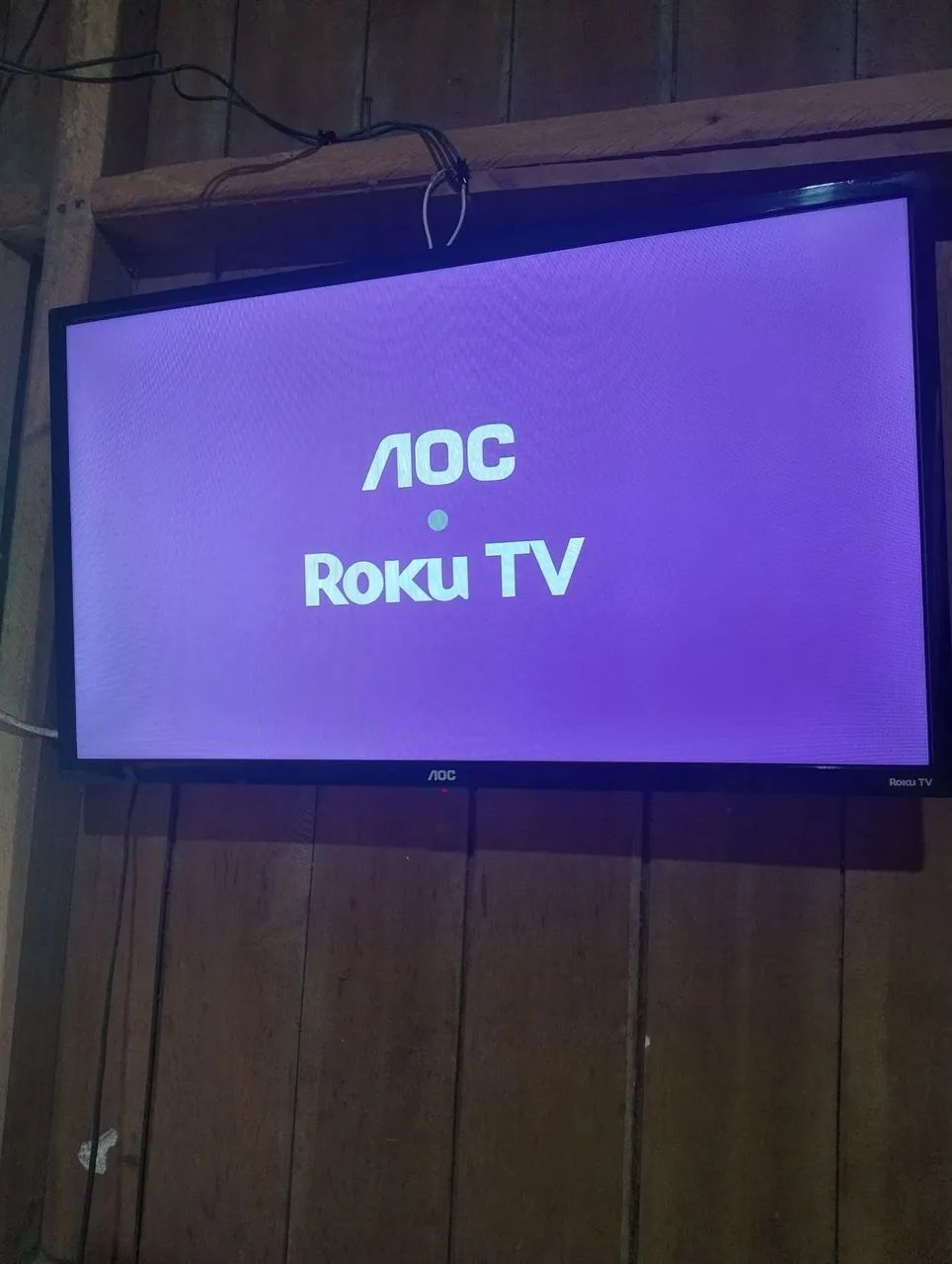 TV AOC Roku Smart 4K - Foto 2