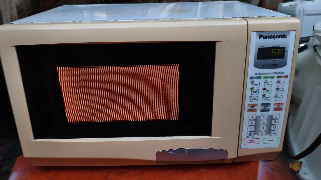 Micro-ondas Panasonic Piccolo 23 litros  - Foto 5