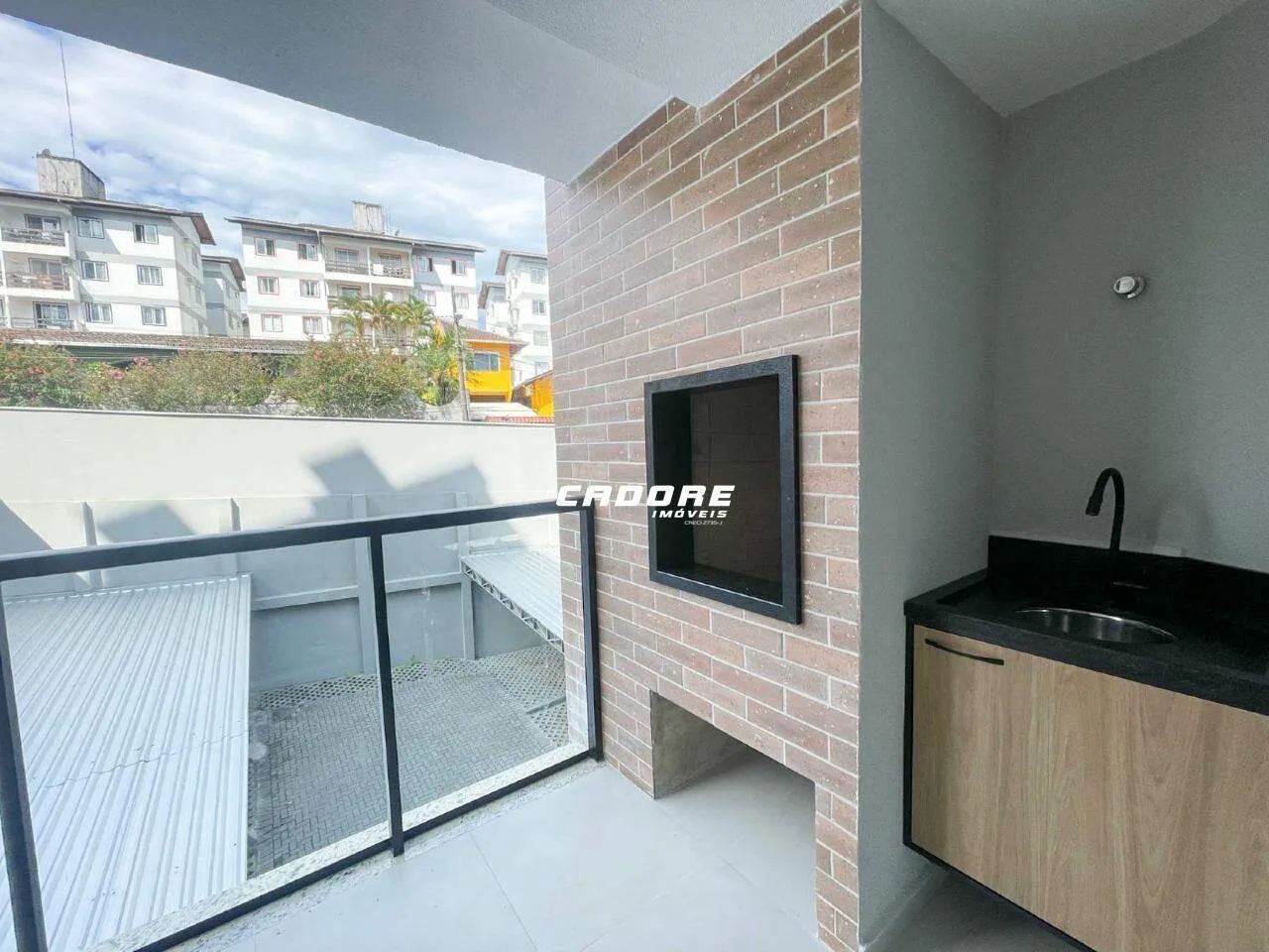 Excelente apartamento semi mobiliado com 02 dormitórios há 10 minutos da Vila Germânica - Foto 2