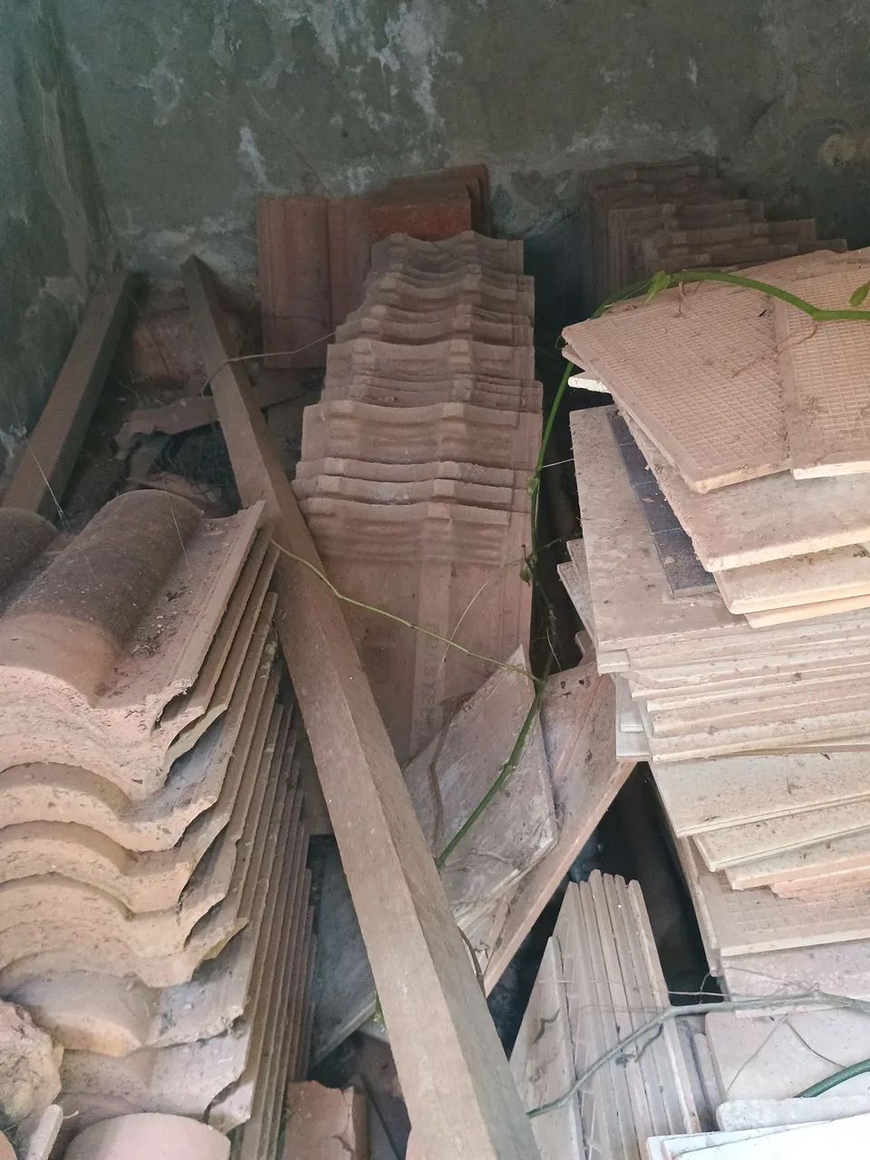 Tijolos e Telhas64861352003074121