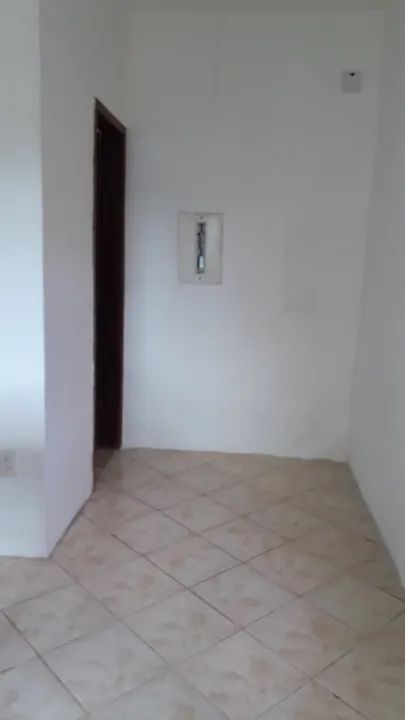 Excelente área comercial no Poloplast com salas e terreno livre - Foto 4