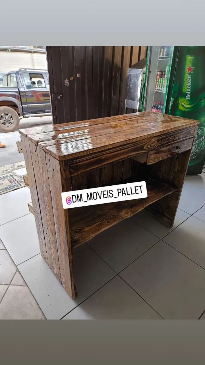 Balcão Expositor de Pallet de Madeira - Foto 2