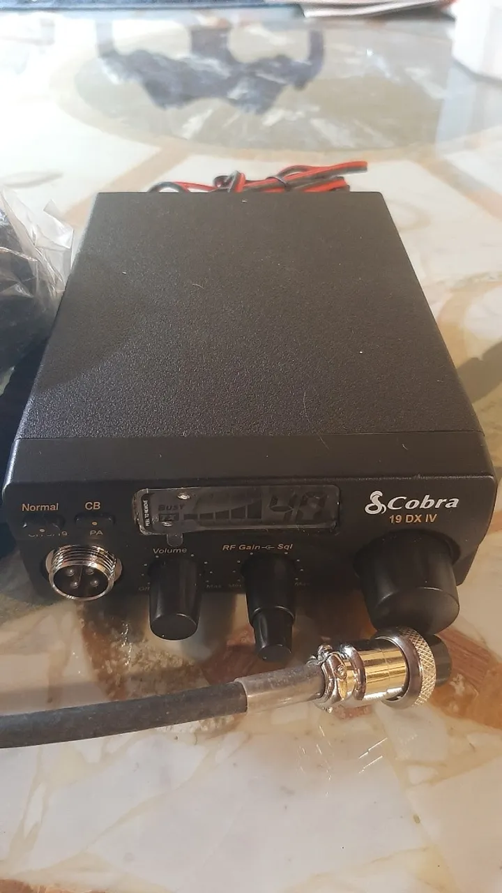 Radio Cobra 19 DX IV Nunca usado
